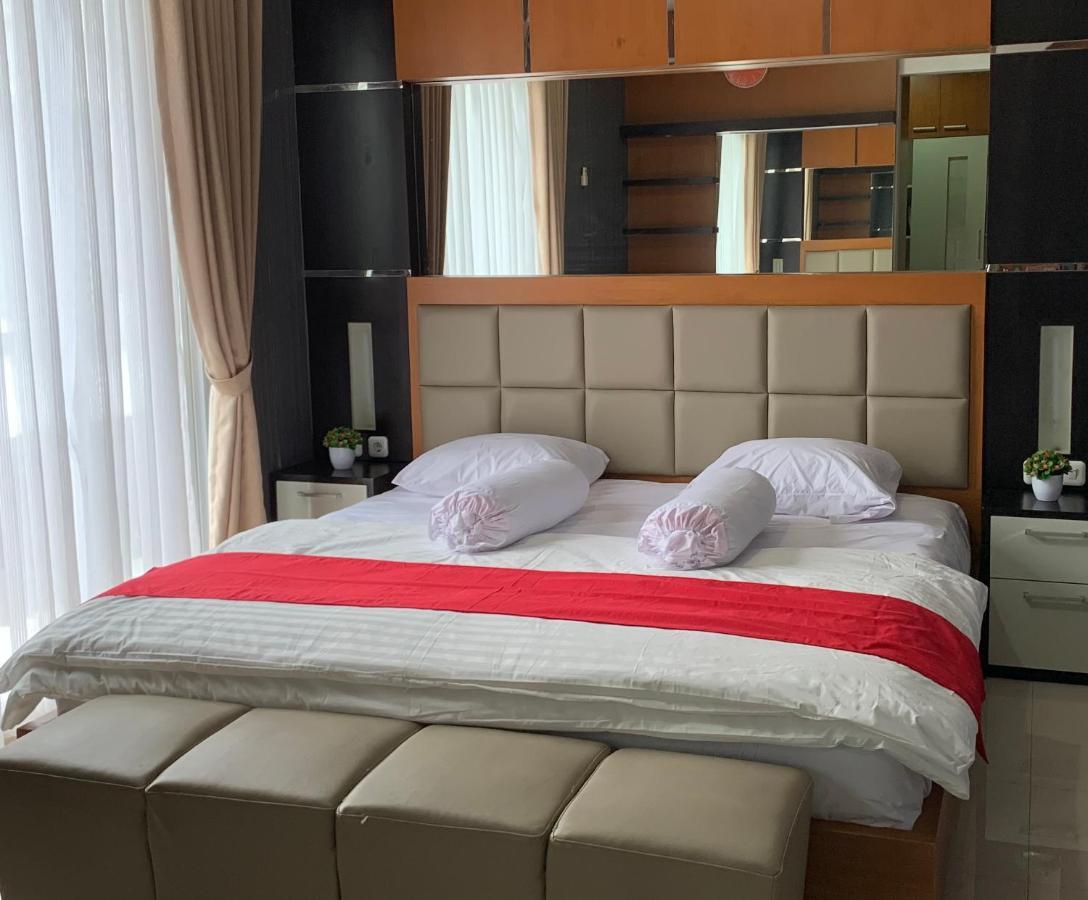 Platinum Setramurni Guest House Bandung 3Br Εξωτερικό φωτογραφία